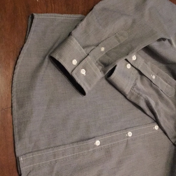 NWT London fog men’s gray Button down shirt - Picture 7 of 7